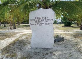 Stèle de Puka Puka. © Commune de Puka Puka