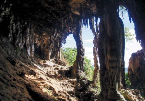 La légende de la grotte de Ana o Taneuapoto